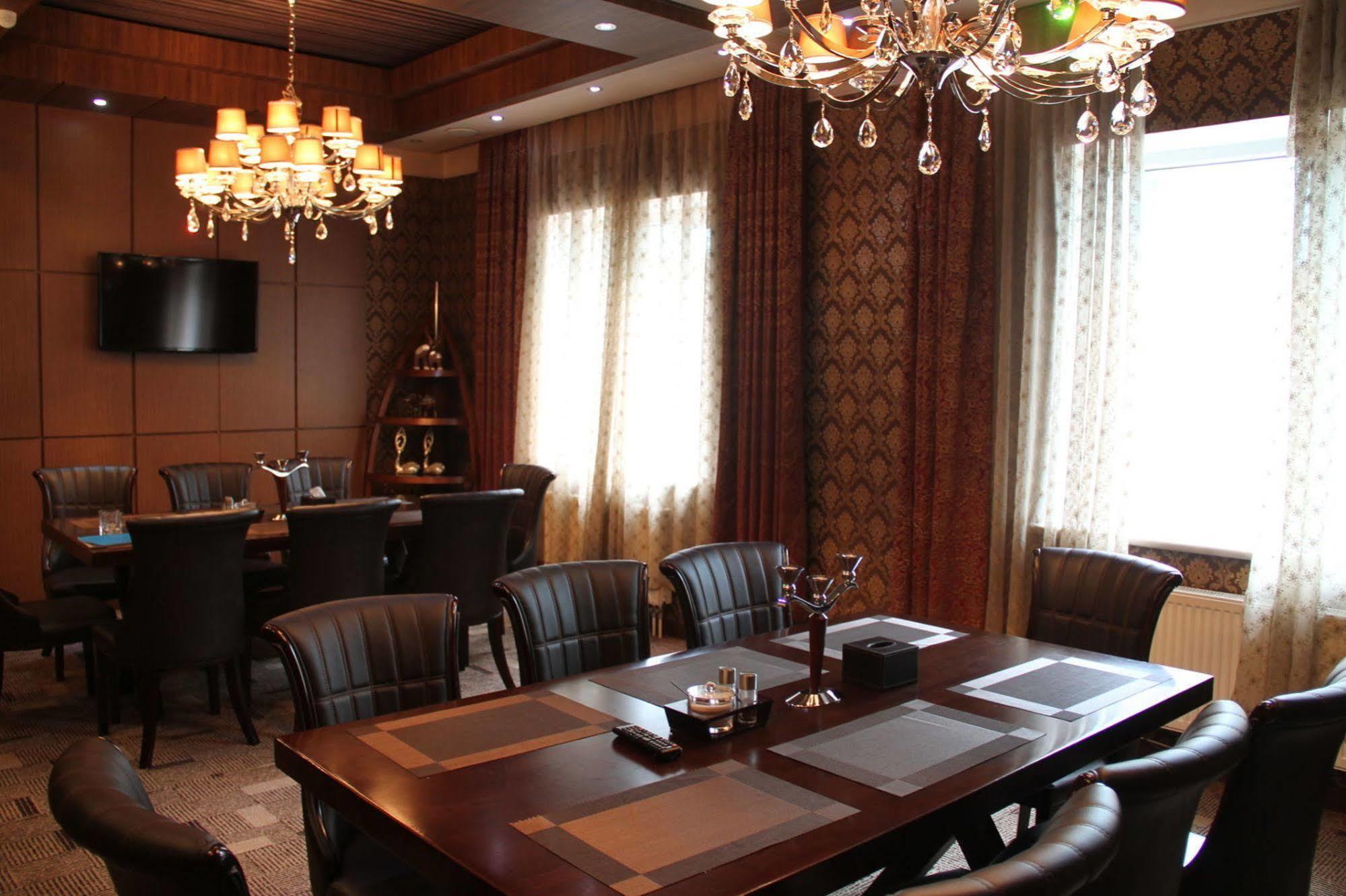 New West Hotel Ulan Batur Dış mekan fotoğraf