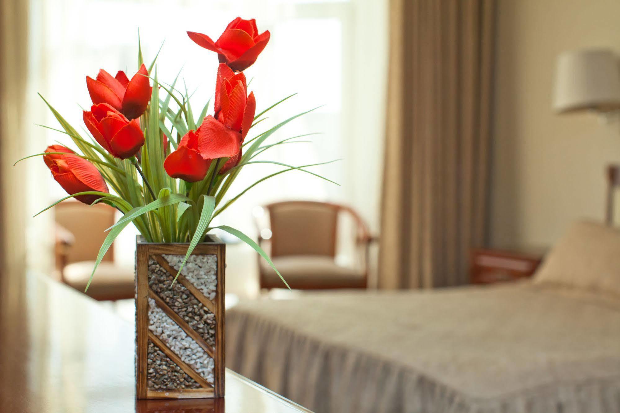 New West Hotel Ulan Batur Dış mekan fotoğraf